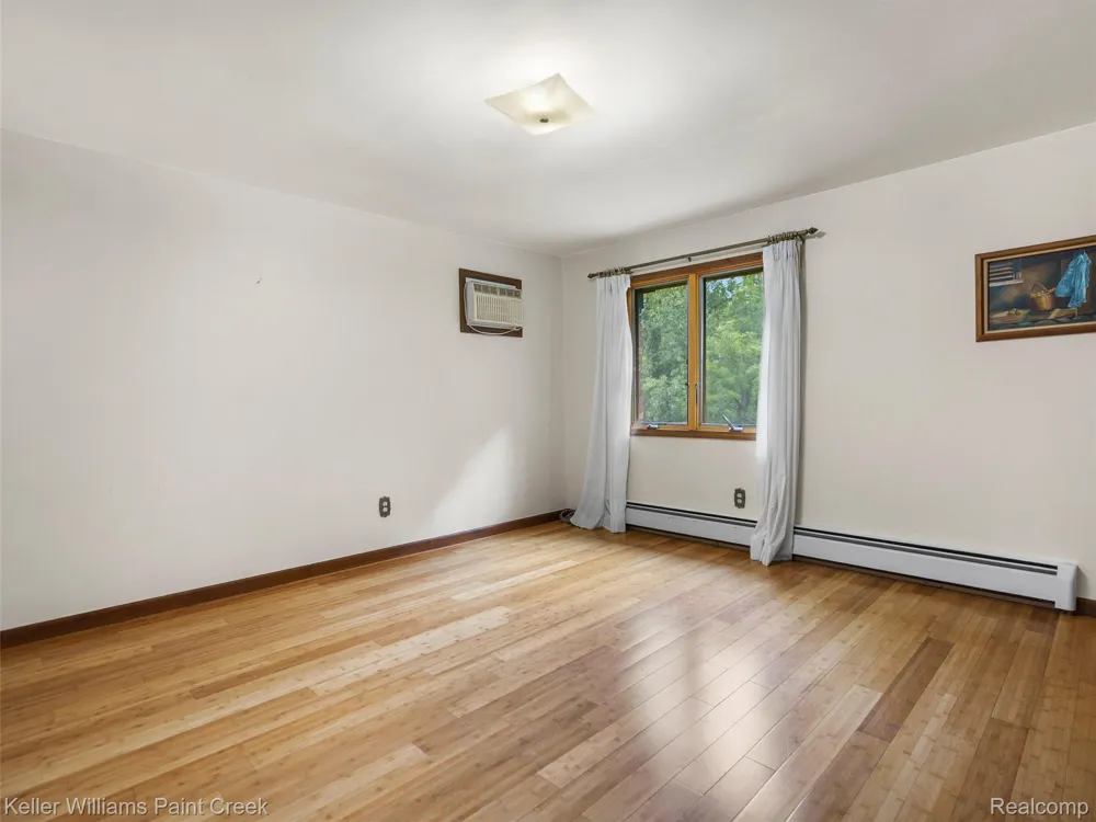 5500 Seymour Lake Road Brandon Charter Township, MI 48371