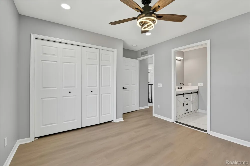 8862 Prairie Street York Charter Township, MI 48197