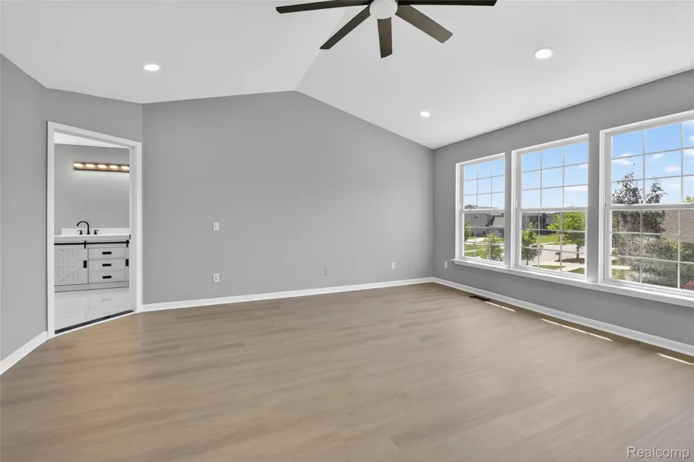 8862 Prairie Street York Charter Township, MI 48197