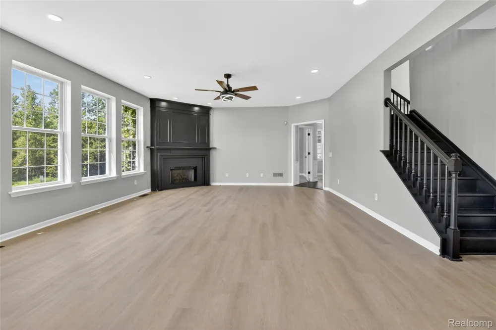 8862 Prairie Street York Charter Township, MI 48197