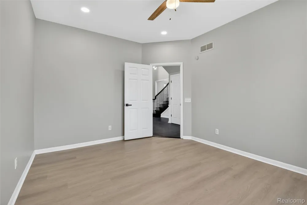 8862 Prairie Street York Charter Township, MI 48197