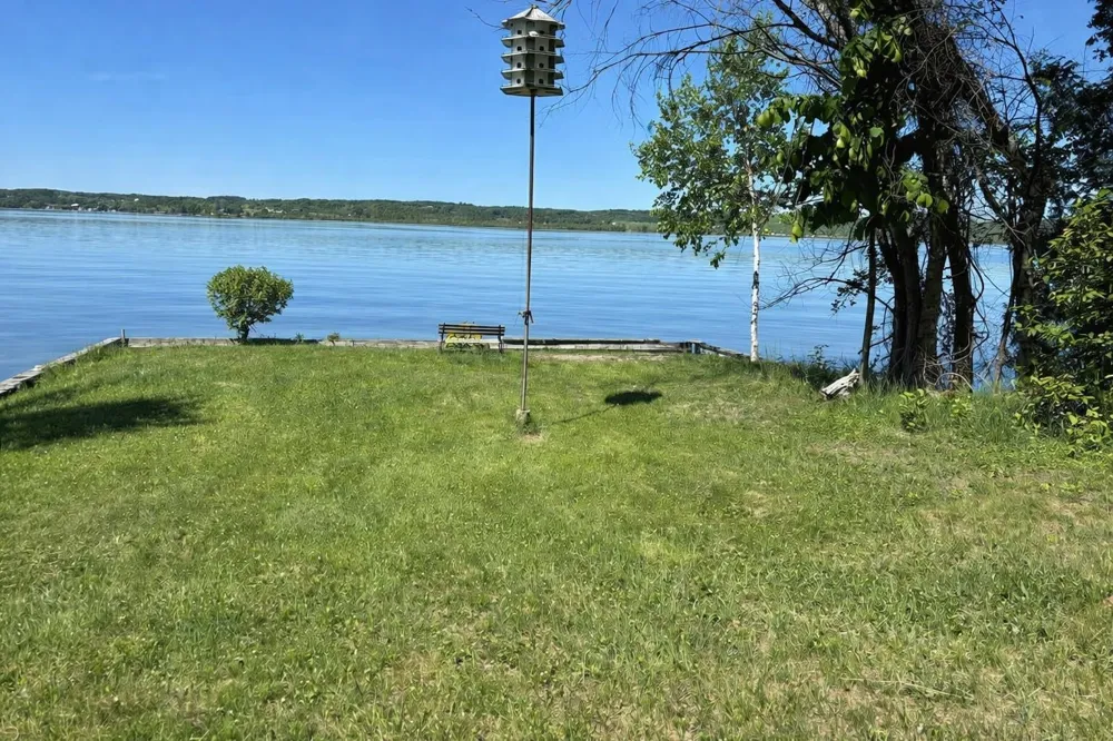 5962 S Lake Leelanau Drive Bingham Township, MI 49684