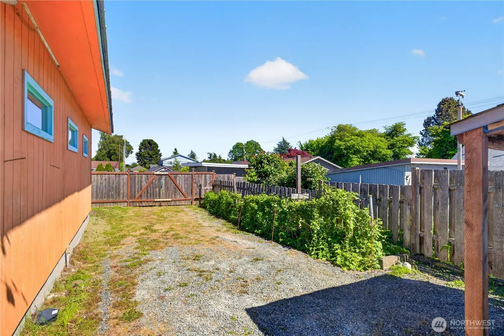 2009 11th Street Anacortes, WA 98221
