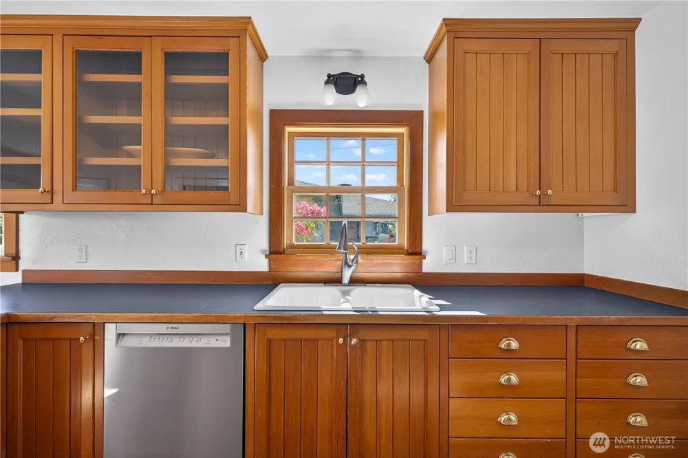 2009 11th Street Anacortes, WA 98221