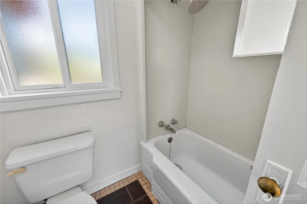 2009 11th Street Anacortes, WA 98221