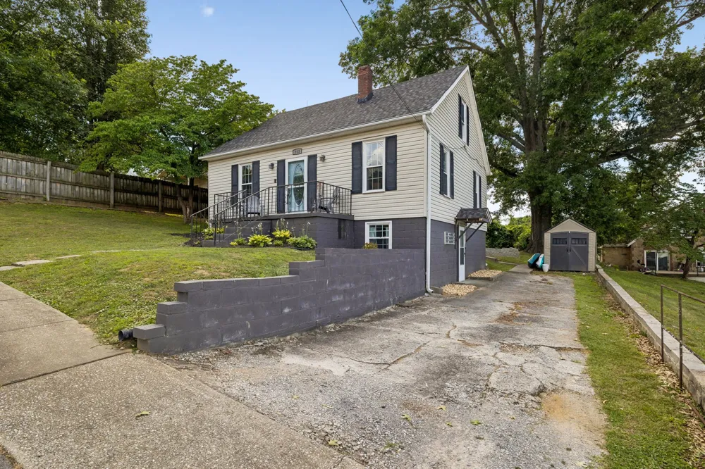 313 Cullum St Carthage, TN 37030