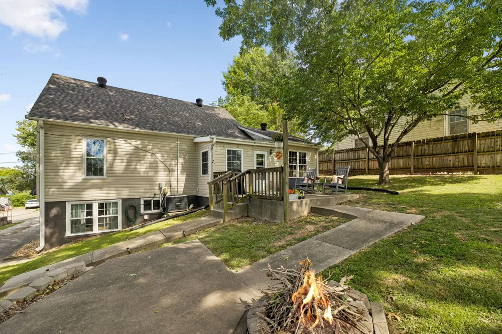 313 Cullum St Carthage, TN 37030