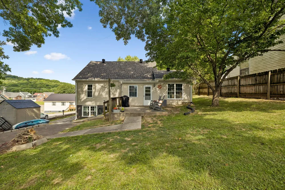 313 Cullum St Carthage, TN 37030