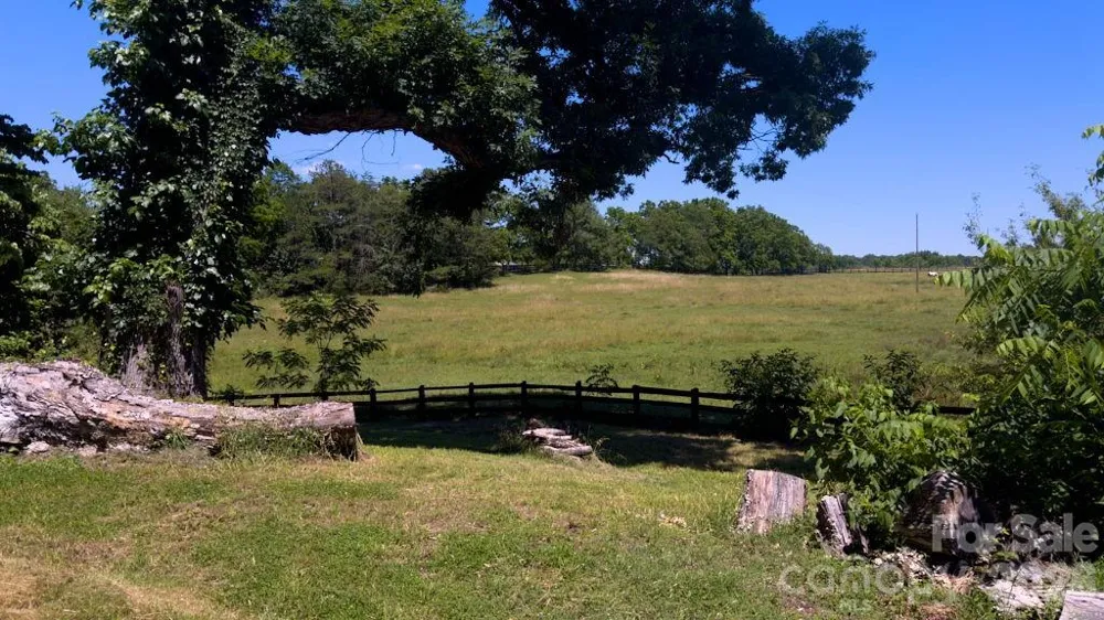 9818 S NC 9 LANE Columbus, NC 28722