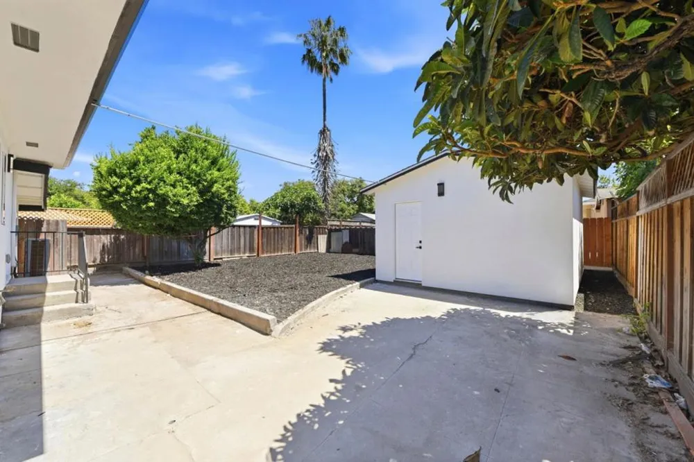 436 12th Street San Jose, CA 95112