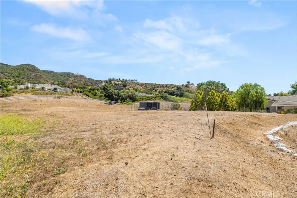 2140 Speck Lane Newbury Park, CA 91320