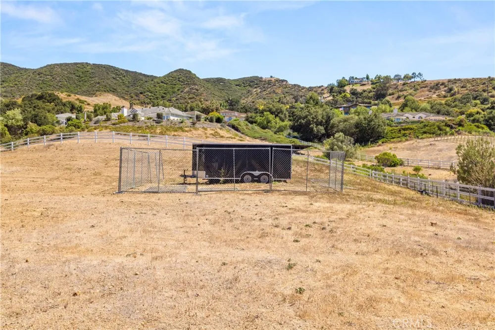 2140 Speck Lane Newbury Park, CA 91320