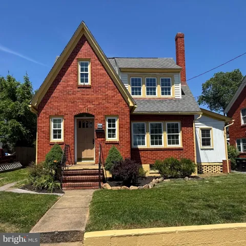 564 ORCHARD STREET