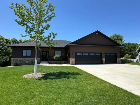 2318 Red Bird Lane