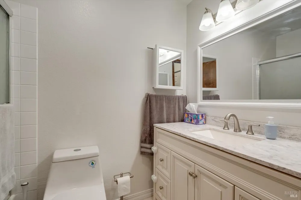 1506 Townview Avenue Santa Rosa, CA 95405