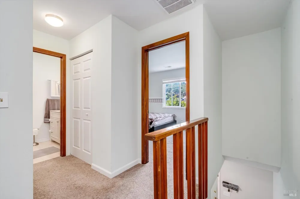 1506 Townview Avenue Santa Rosa, CA 95405