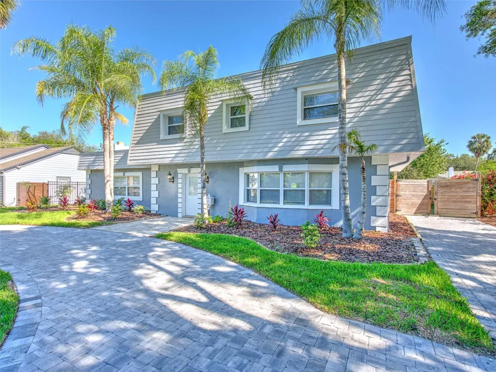 4711 W SAN RAFAEL STREET Tampa, FL 33629