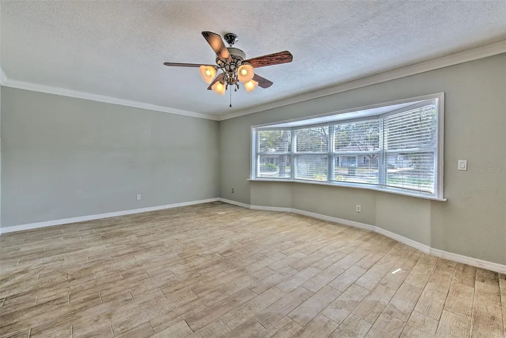 4711 W SAN RAFAEL STREET Tampa, FL 33629