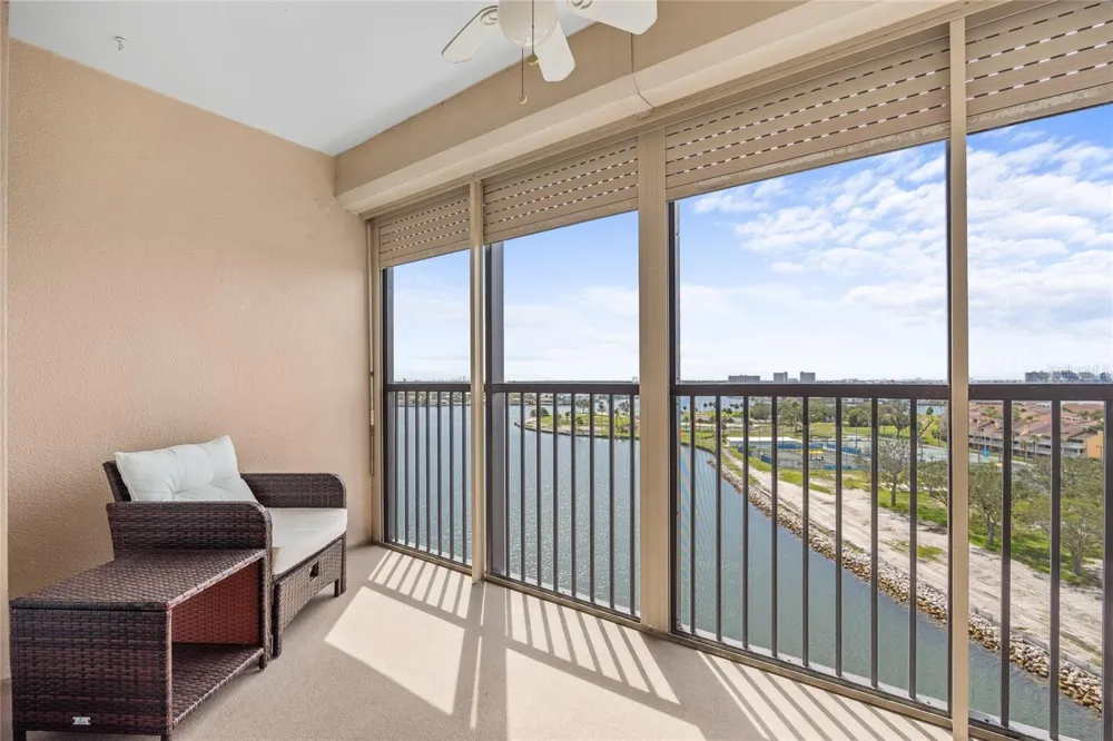 10355 PARADISE BOULEVARD #907 Treasure Island, FL 33706