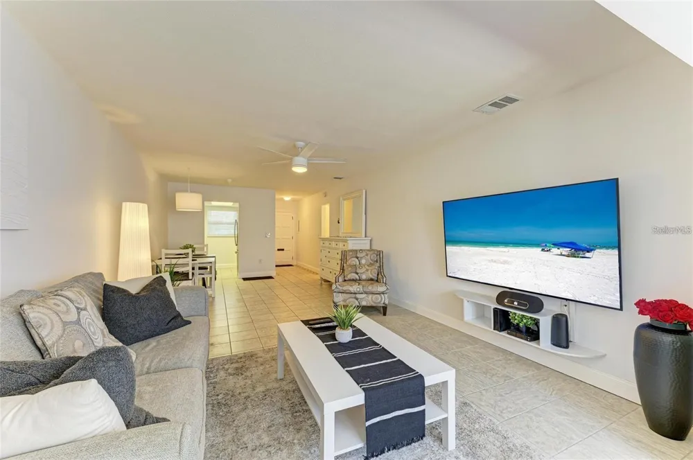 9810 DORADO AVENUE #9810 Bradenton, FL 34210