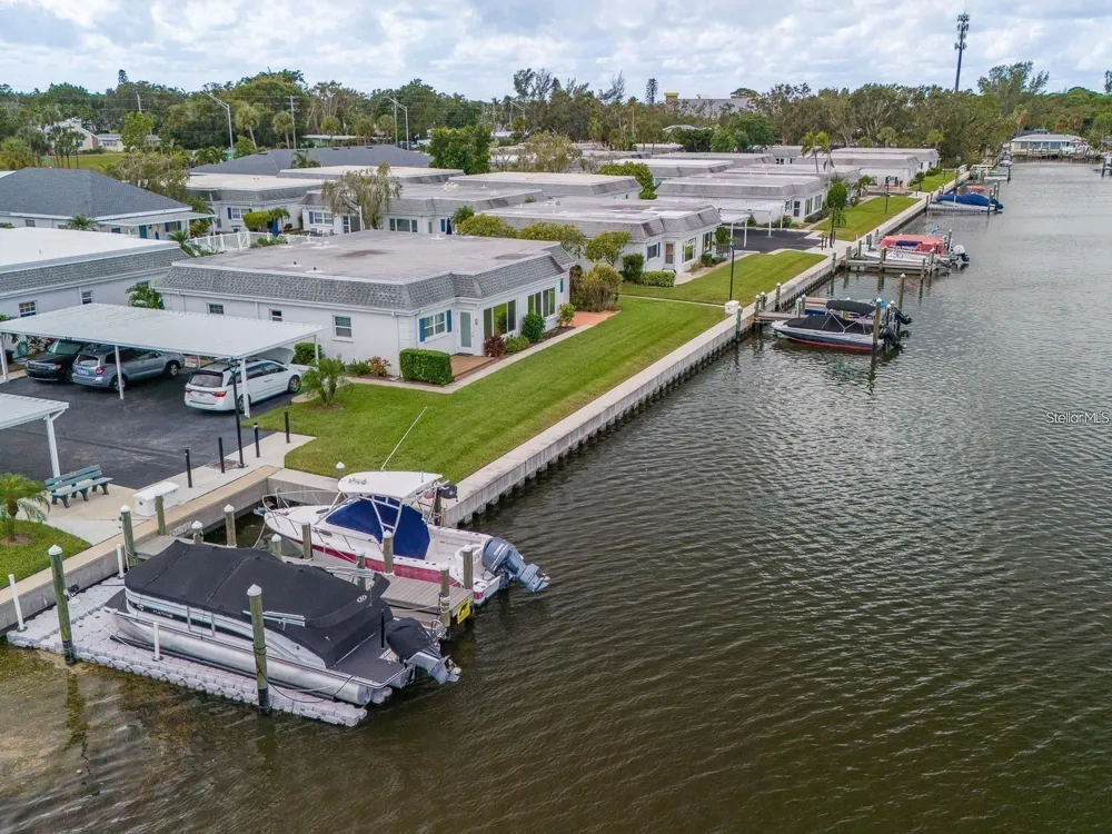 9810 DORADO AVENUE #9810 Bradenton, FL 34210