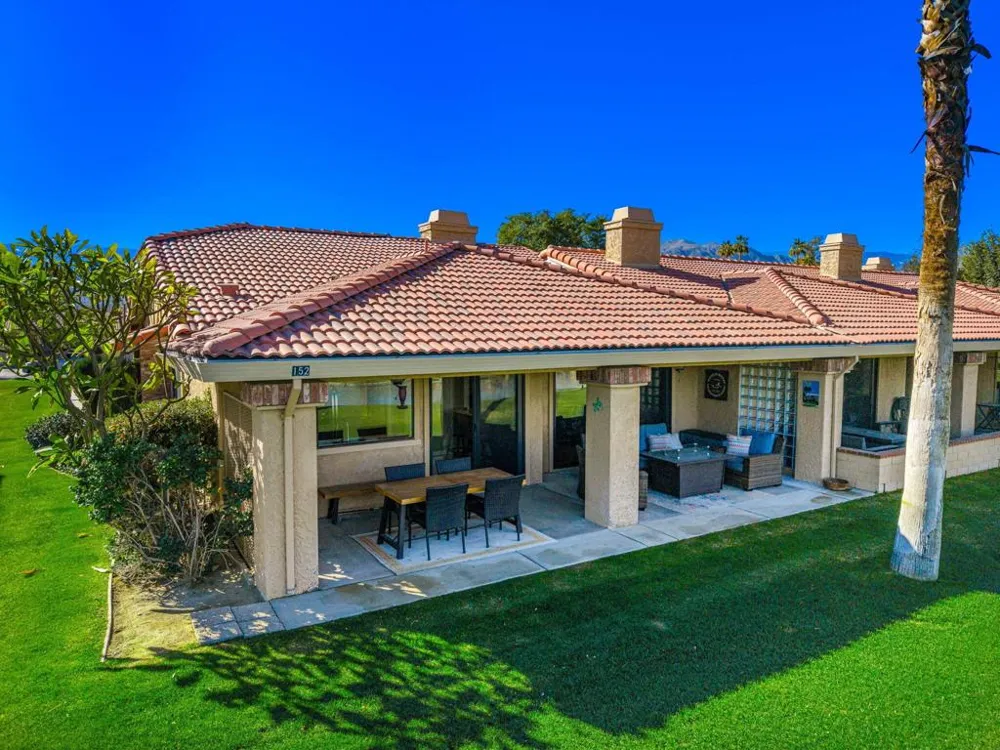 152 Camino Arroyo S Palm Desert, CA 92260