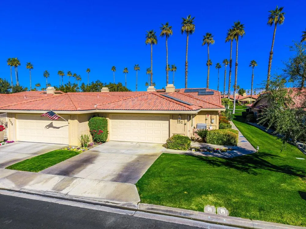152 Camino Arroyo S Palm Desert, CA 92260