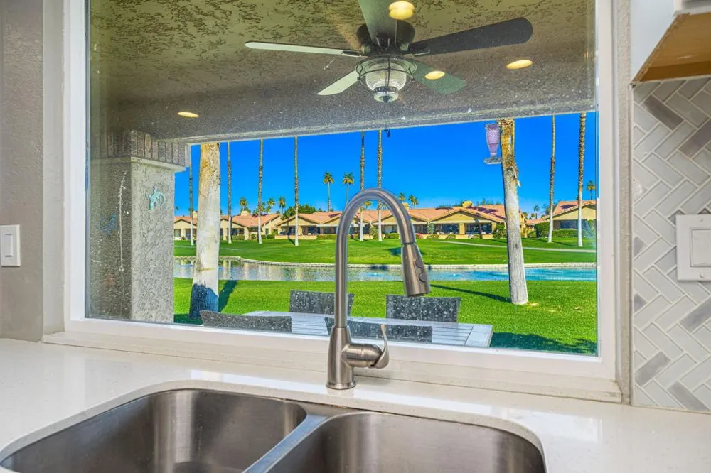 152 Camino Arroyo S Palm Desert, CA 92260