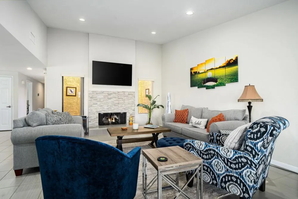 152 Camino Arroyo S Palm Desert, CA 92260