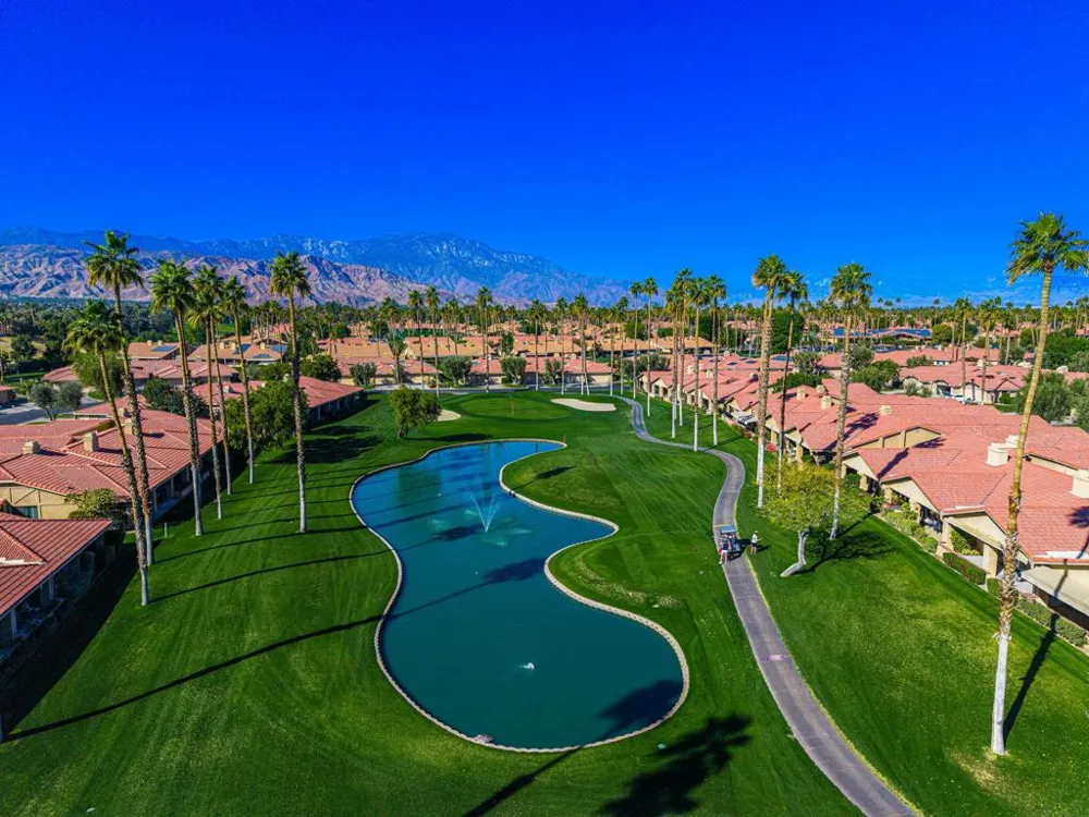 152 Camino Arroyo S Palm Desert, CA 92260