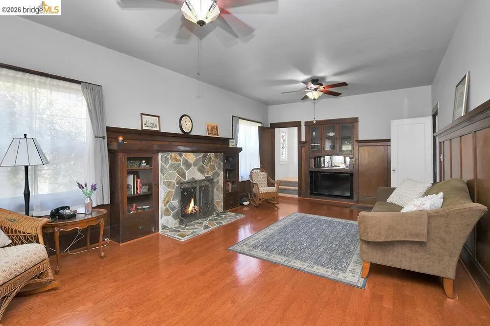 325 S 2Nd St Rio Vista, CA 94571