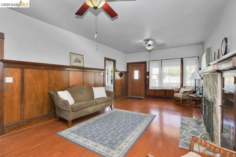 325 S 2Nd St Rio Vista, CA 94571