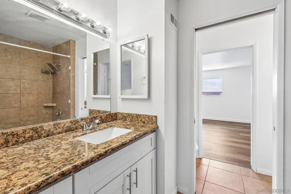 3631 Lemona Avenue #D San Diego, CA 92105