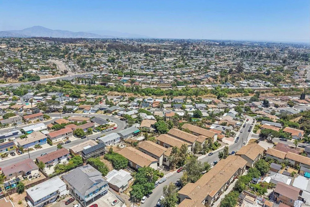 3631 Lemona Avenue #D San Diego, CA 92105