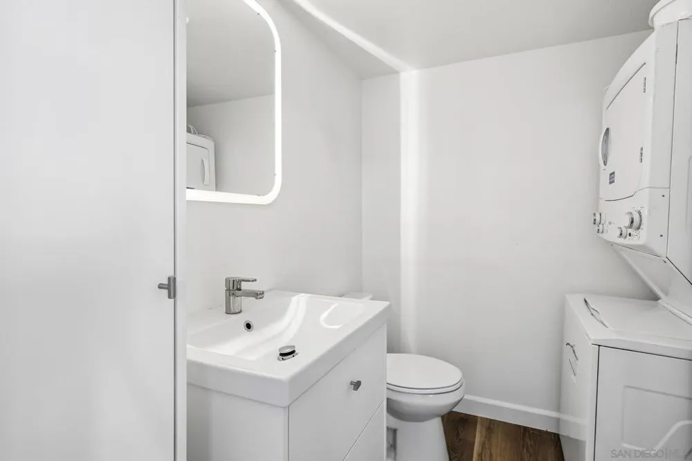 3631 Lemona Avenue #D San Diego, CA 92105
