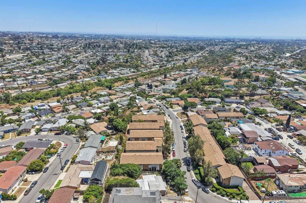 3631 Lemona Avenue #D San Diego, CA 92105