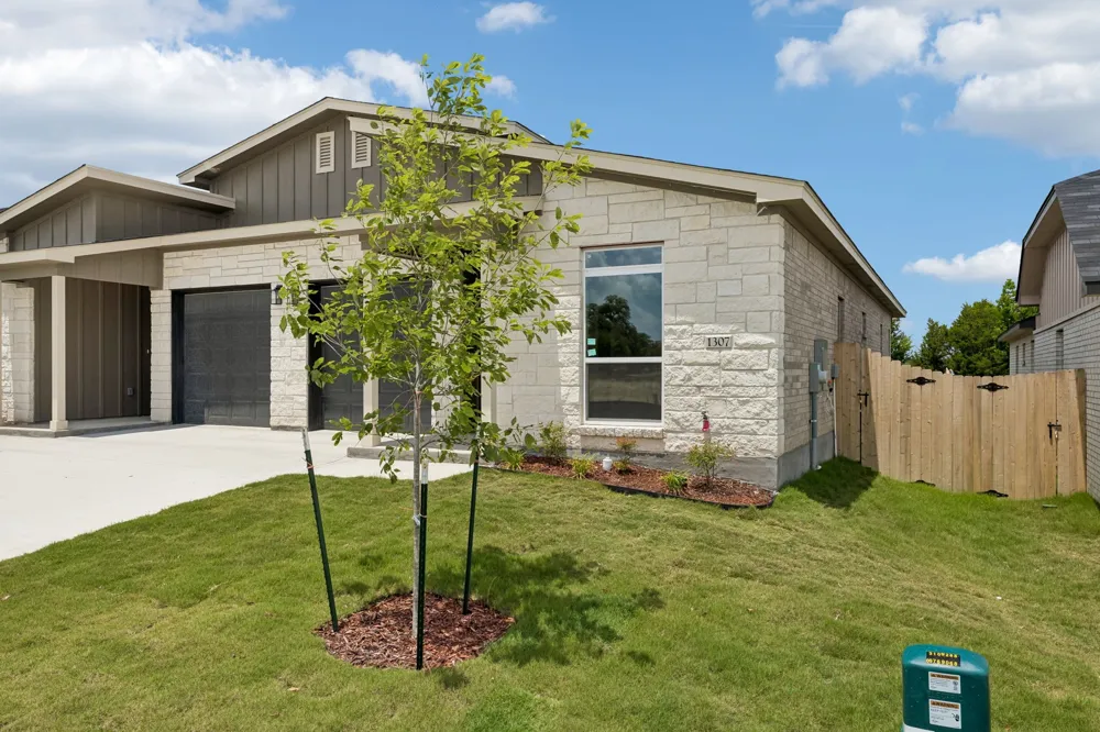 1307 Lone Pine Way Killeen, TX 76543