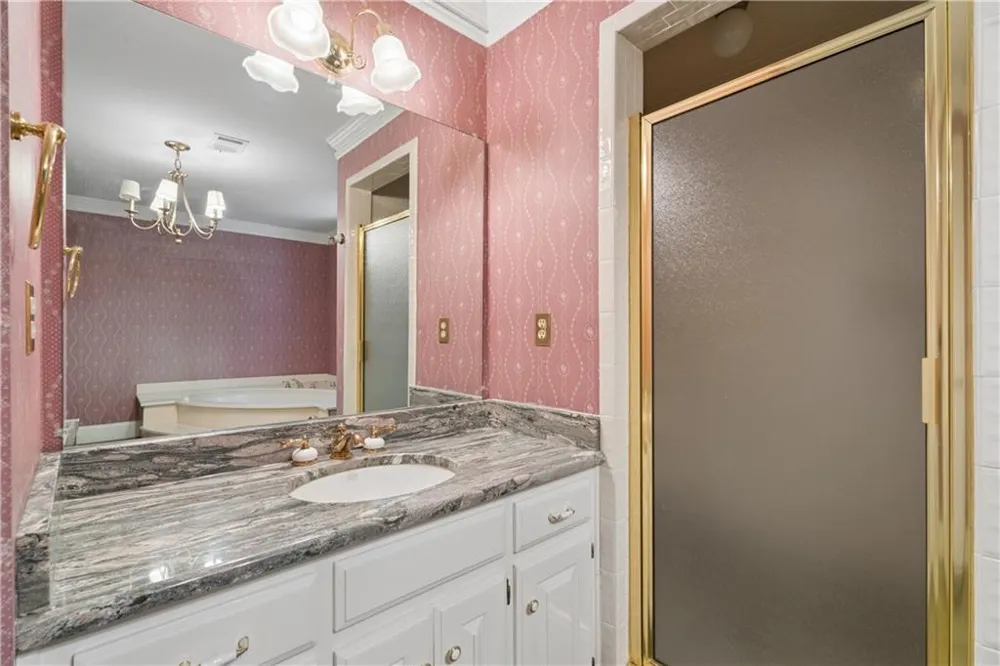 4957 Chedworth Drive Smoke Rise, GA 30087