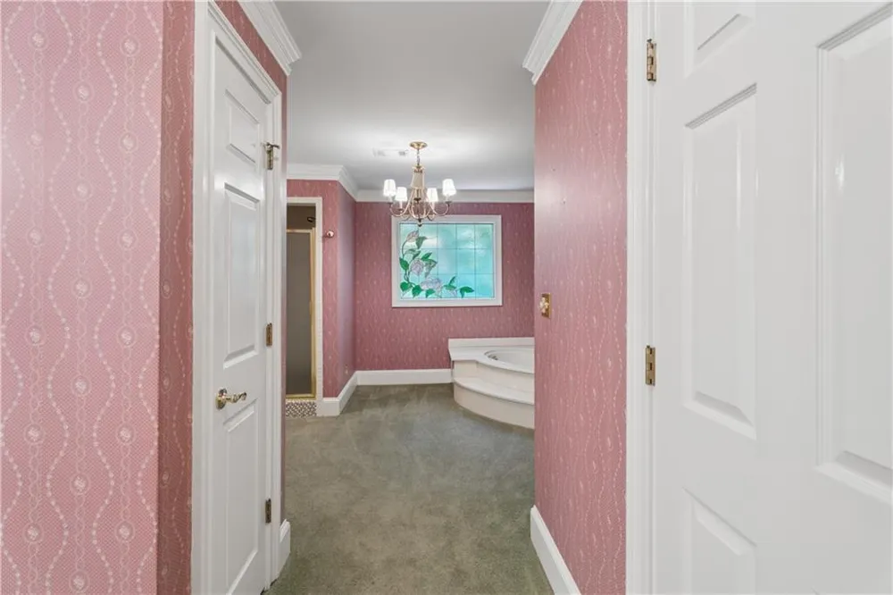 4957 Chedworth Drive Smoke Rise, GA 30087