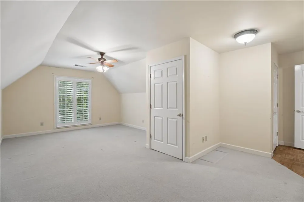 4957 Chedworth Drive Smoke Rise, GA 30087