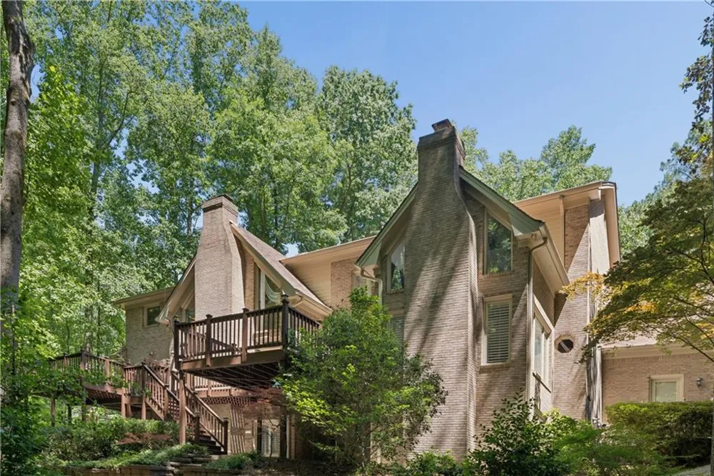 4957 Chedworth Drive Smoke Rise, GA 30087