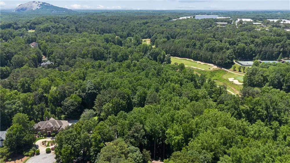 4957 Chedworth Drive Smoke Rise, GA 30087