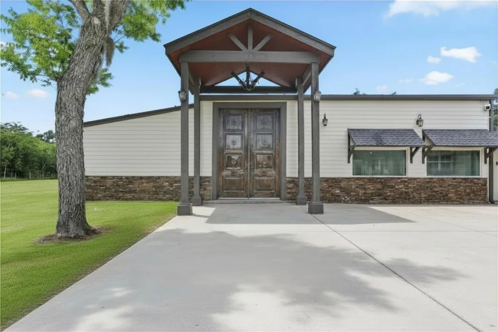 3006 Fm 521 Road Brazoria, TX 77422