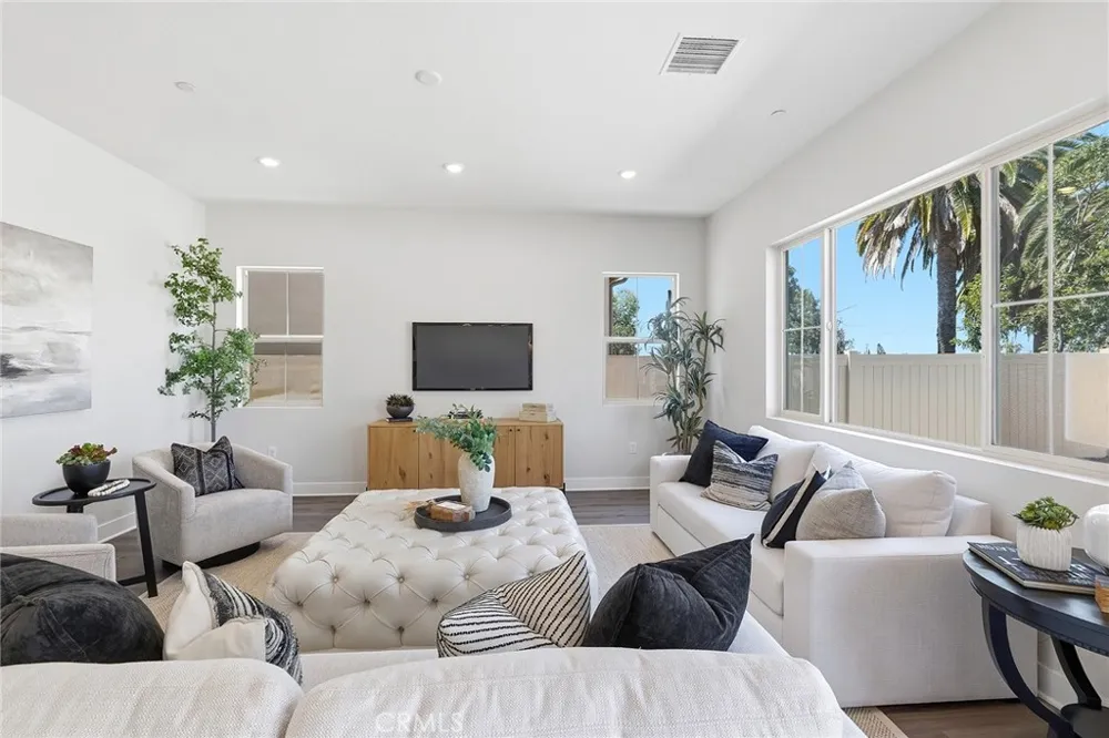 16009 Willows Court Whittier, CA 90604