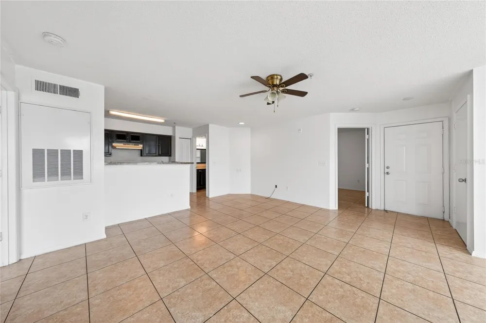 4103 TROPICAL ISLE BLVD #123 Kissimmee, FL 34741