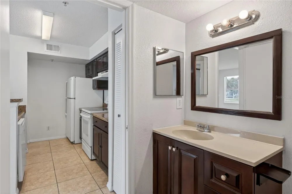 4103 TROPICAL ISLE BLVD #123 Kissimmee, FL 34741