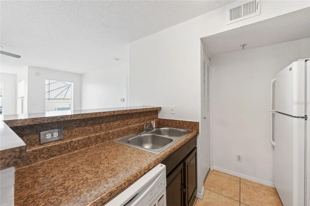 4103 TROPICAL ISLE BLVD #123 Kissimmee, FL 34741