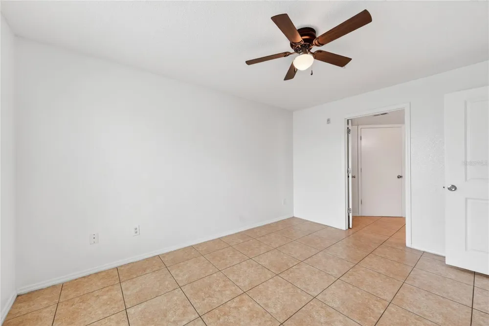 4103 TROPICAL ISLE BLVD #123 Kissimmee, FL 34741