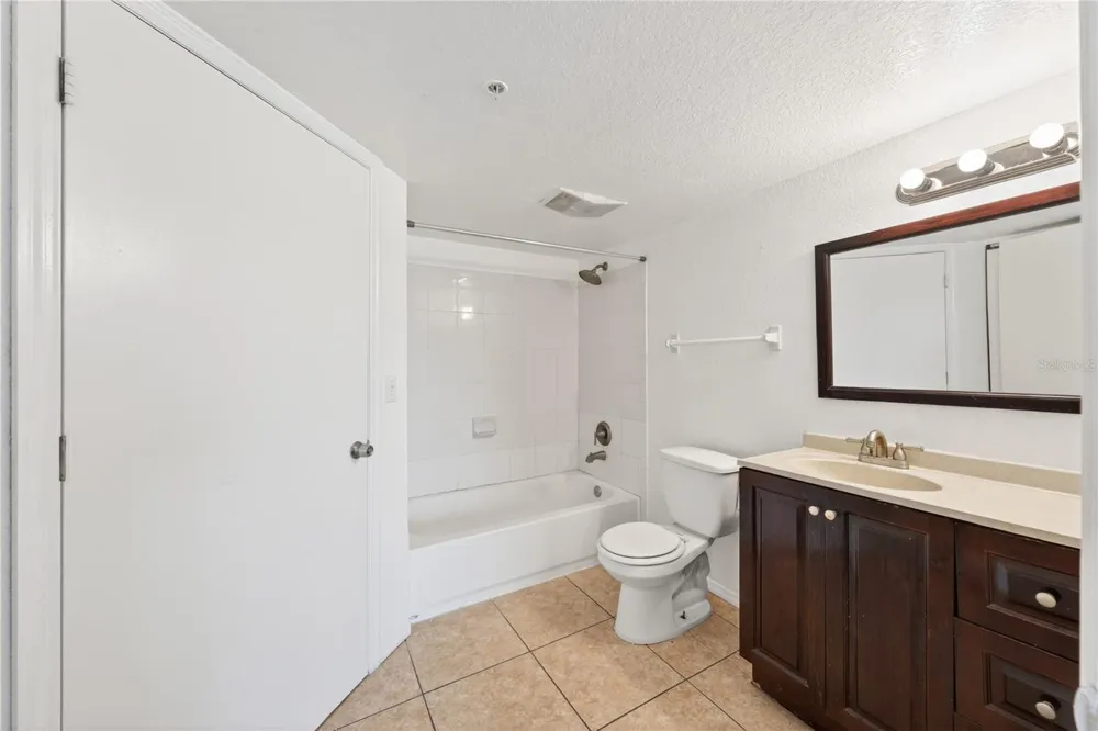4103 TROPICAL ISLE BLVD #123 Kissimmee, FL 34741