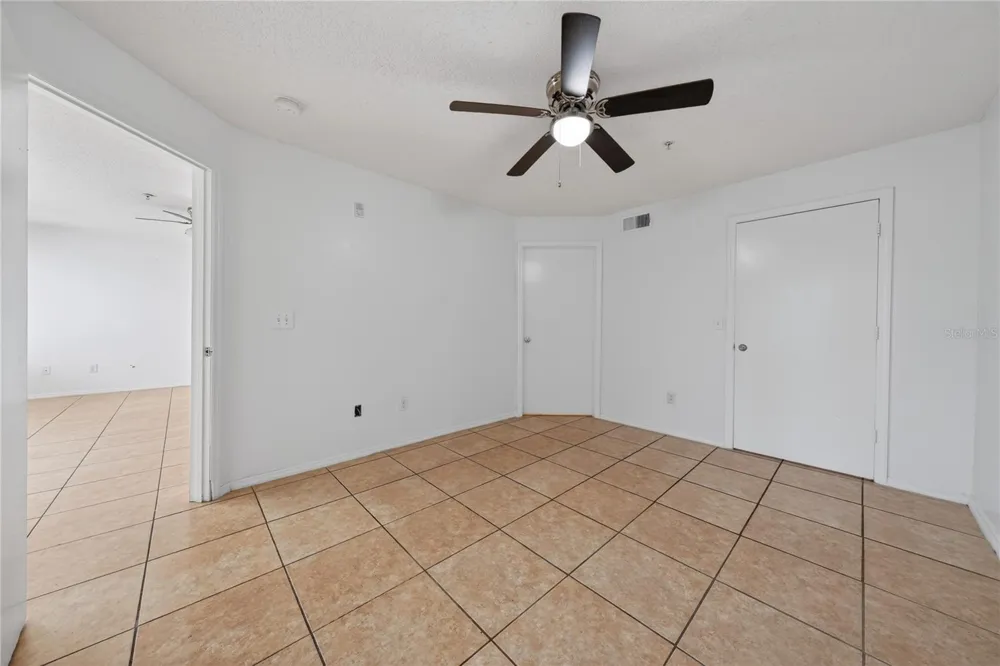 4103 TROPICAL ISLE BLVD #123 Kissimmee, FL 34741
